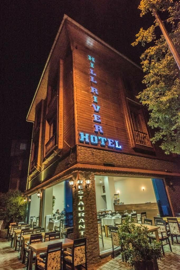 Hill River Hotel Agva  Exteriér fotografie